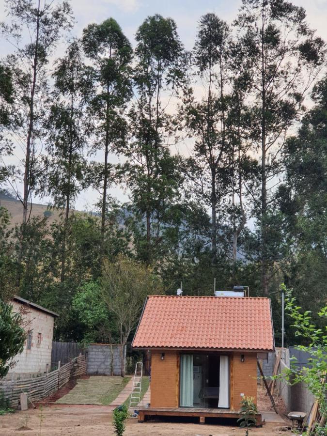 Chale Encanto Do Ceu Sapucai Mirim Bagian luar foto