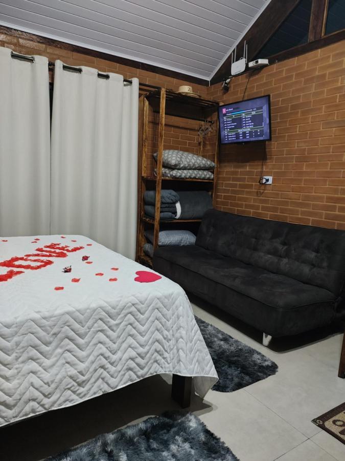 Chale Encanto Do Ceu Sapucai Mirim Bagian luar foto